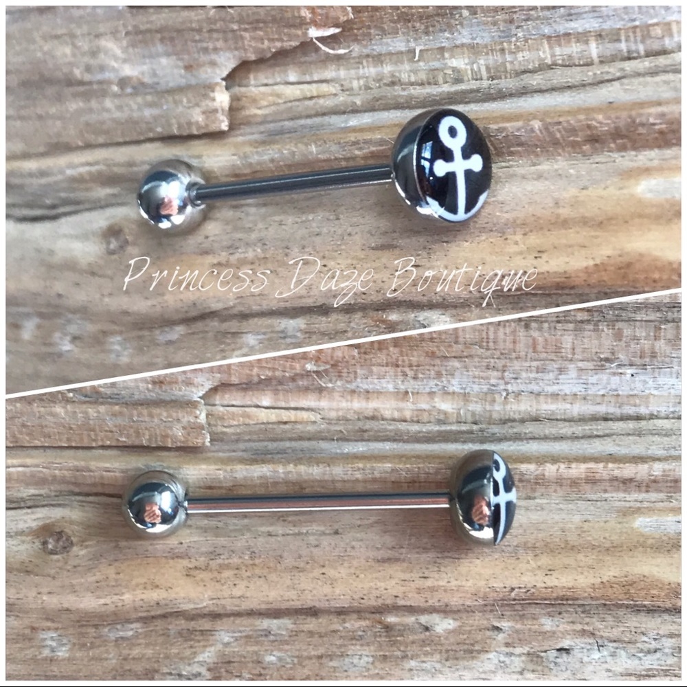 Anchor Tongue‎ Ring